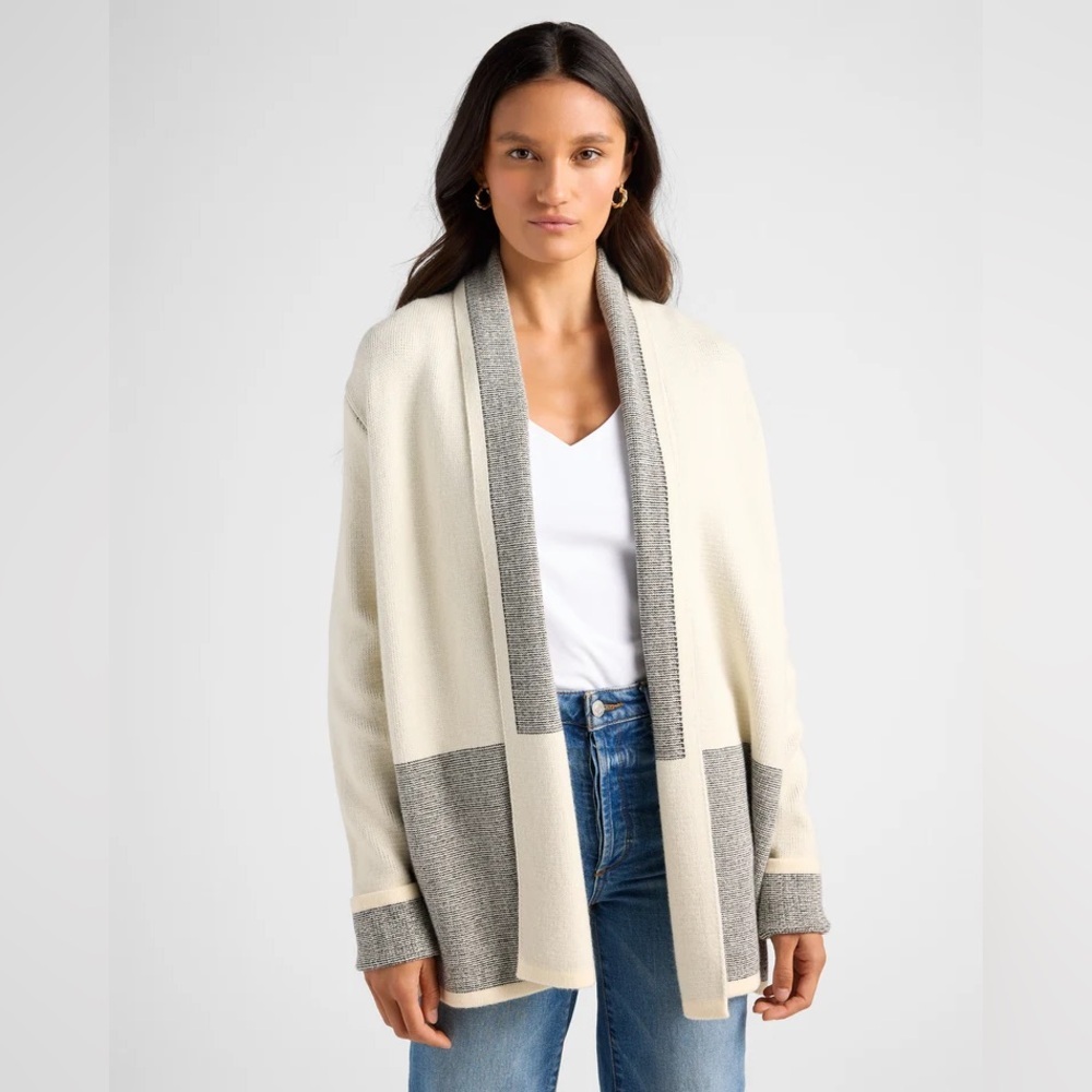 Colorblock Cardigan S Ivory Navy Blue Quiet Luxury Minimalist Professional